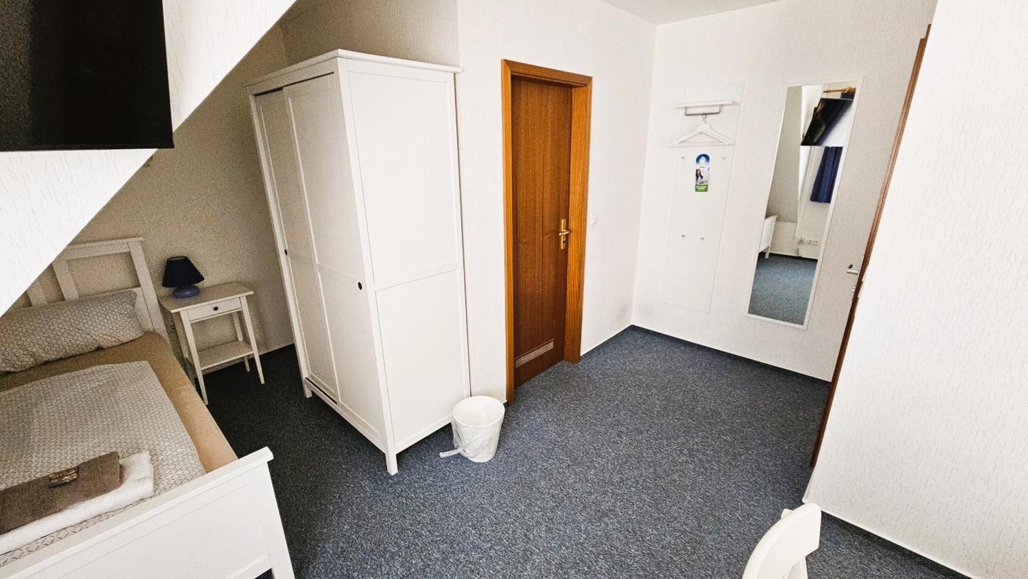 Hotel Dorfkrug Buesum Dış mekan fotoğraf