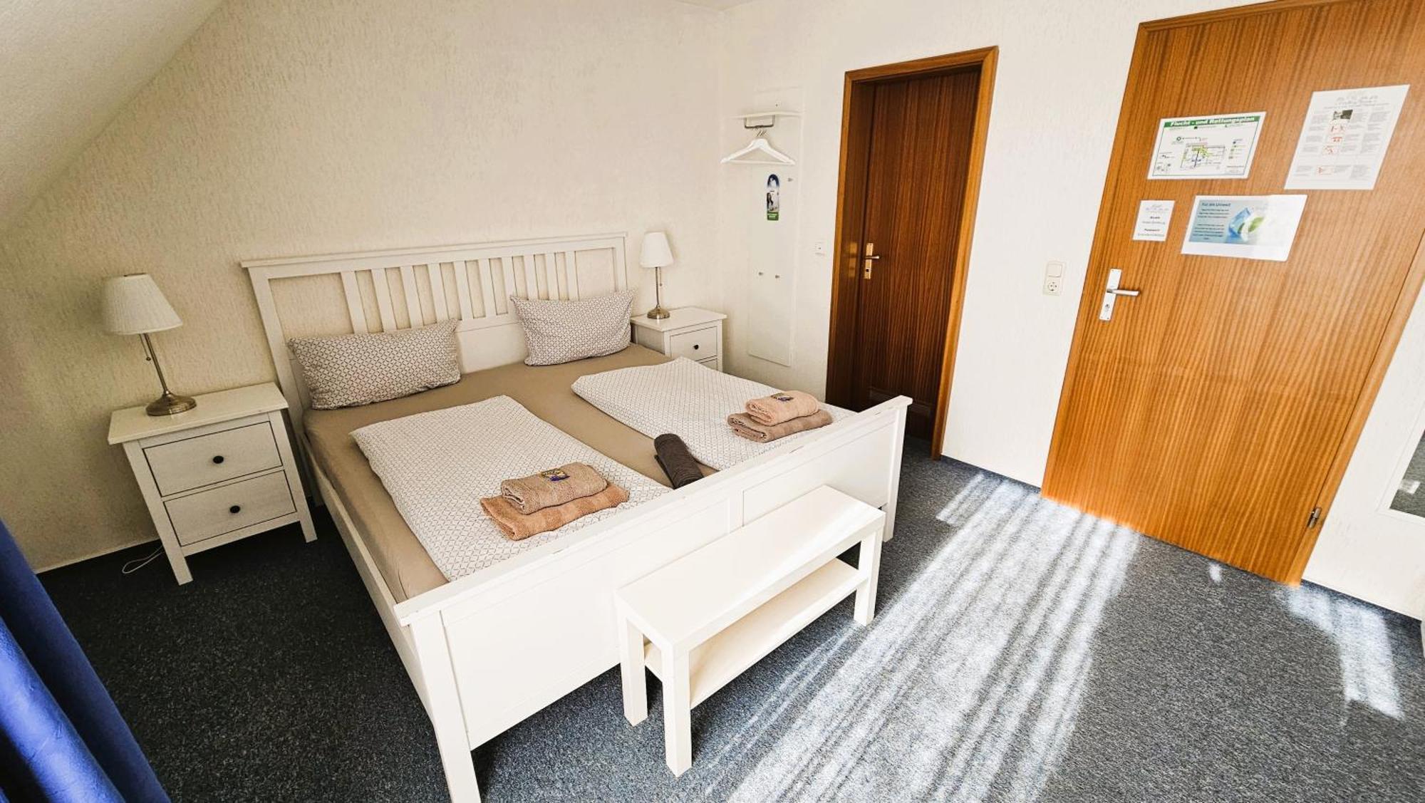 Hotel Dorfkrug Buesum Oda fotoğraf