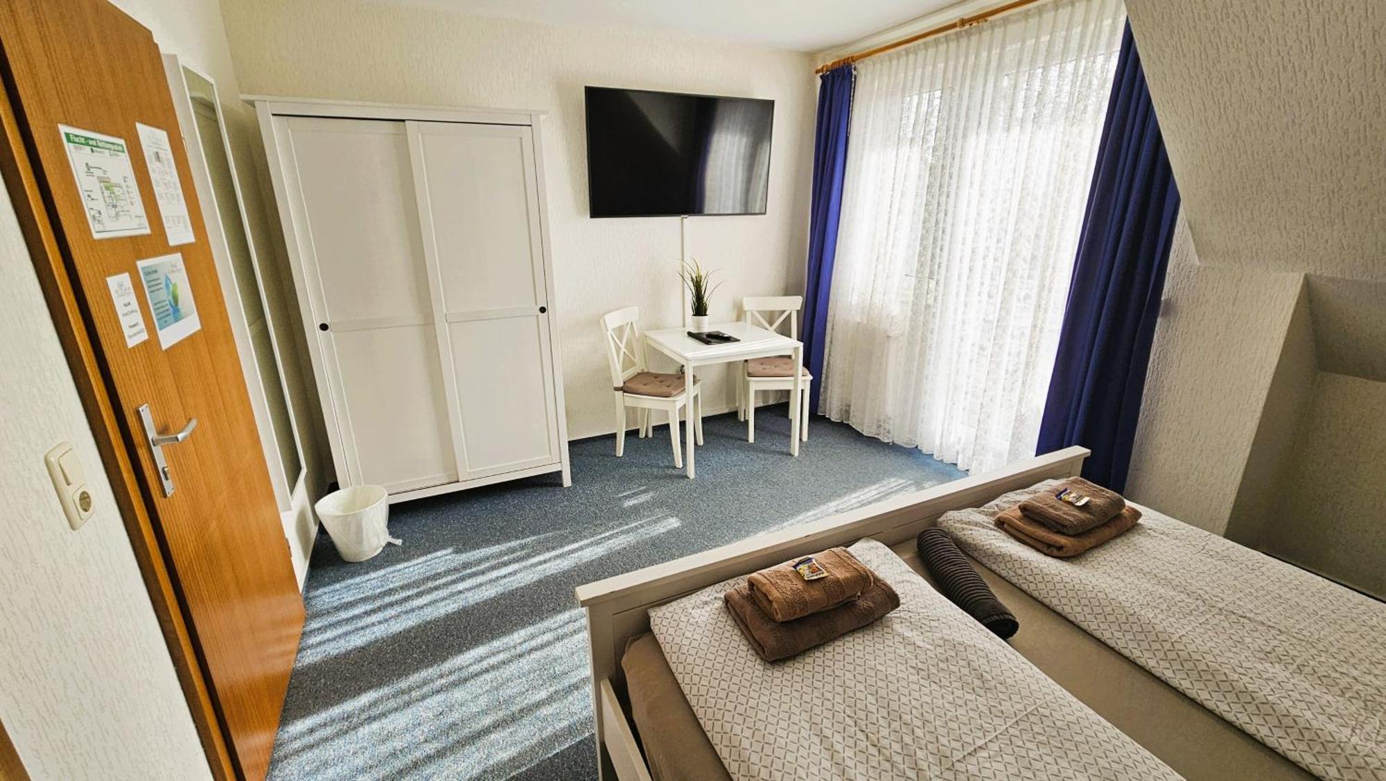 Hotel Dorfkrug Buesum Oda fotoğraf