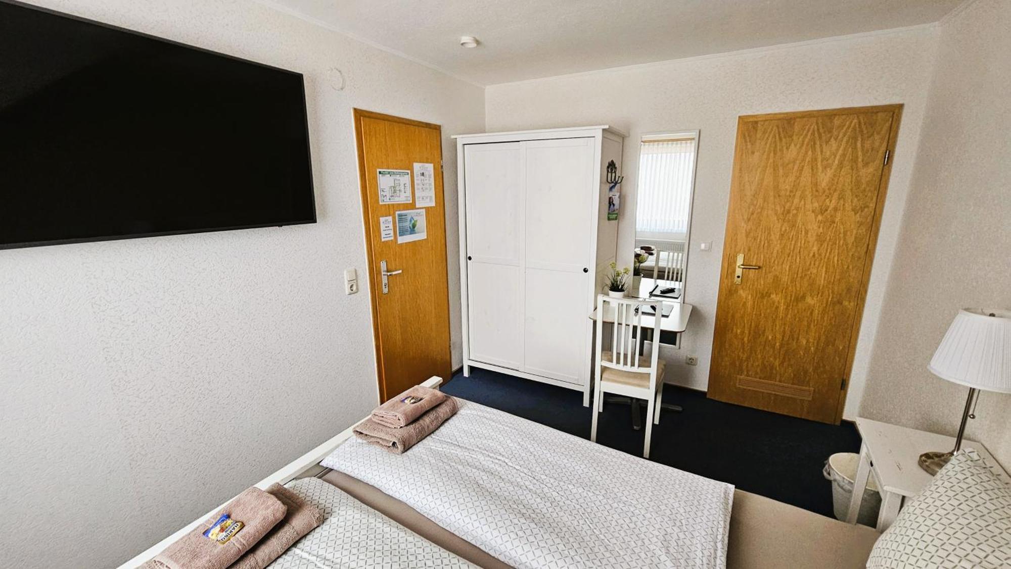 Hotel Dorfkrug Buesum Oda fotoğraf