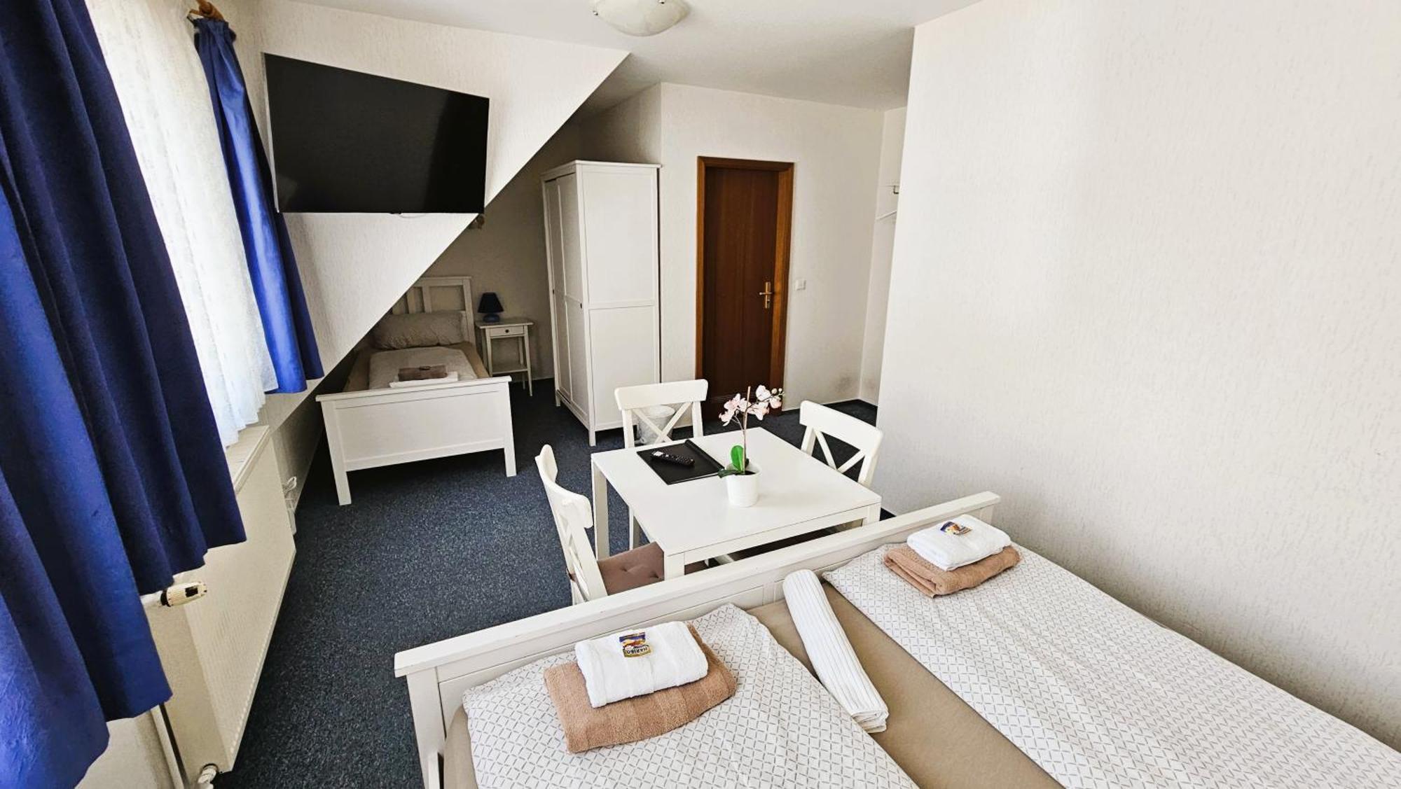 Hotel Dorfkrug Buesum Dış mekan fotoğraf